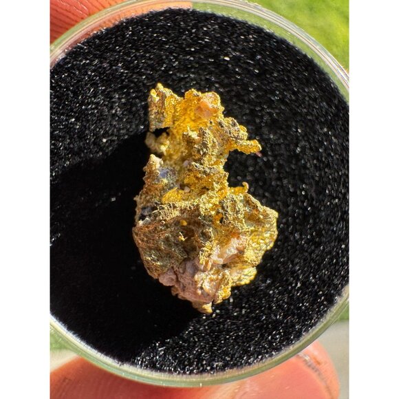 California Native Gold Crystal - 1.21 grams - Picture 4 of 6